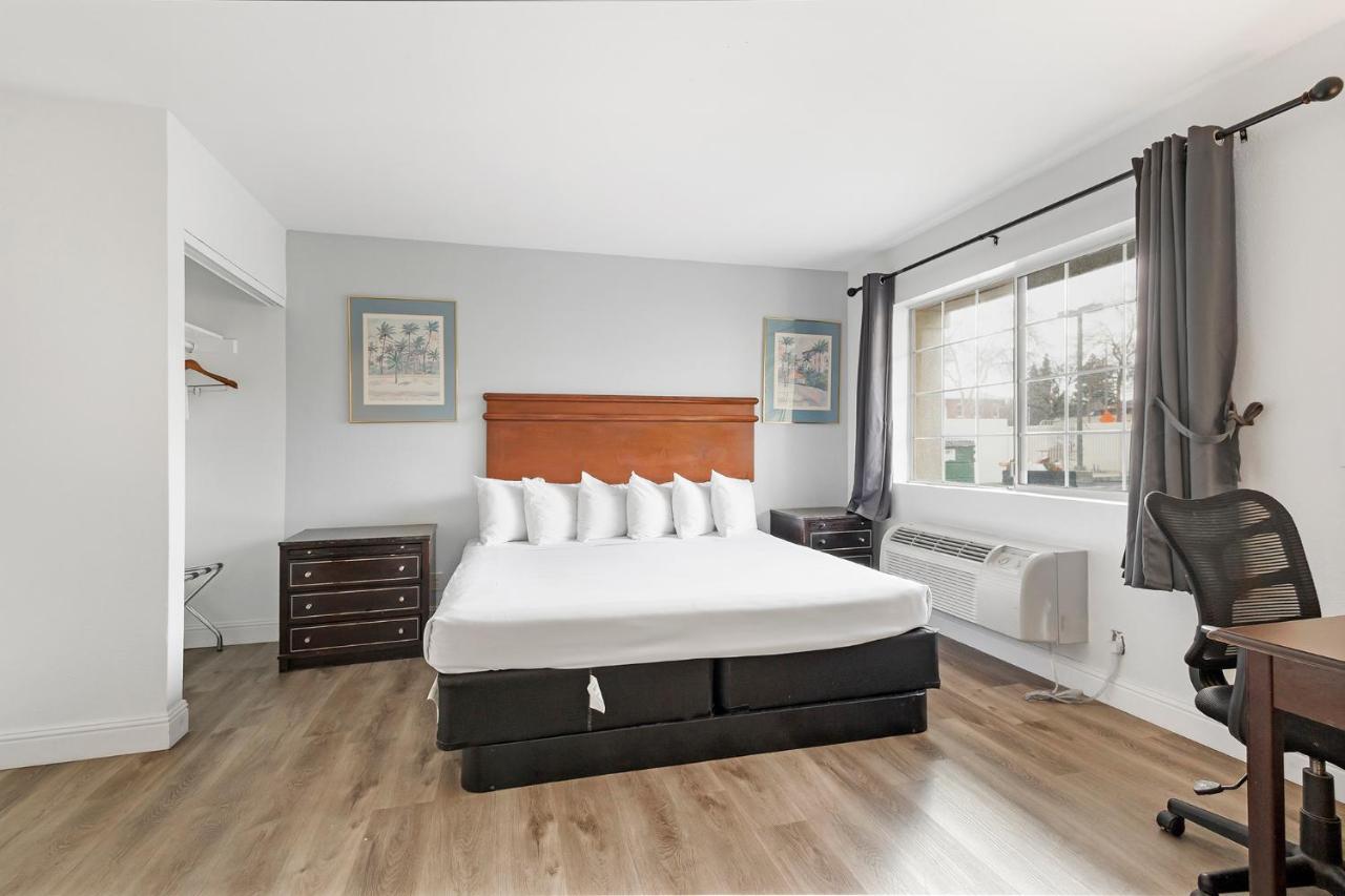 Heritage Inn Express Чико Экстерьер фото